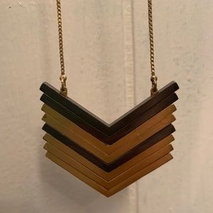 Madewell arrow stack necklace.